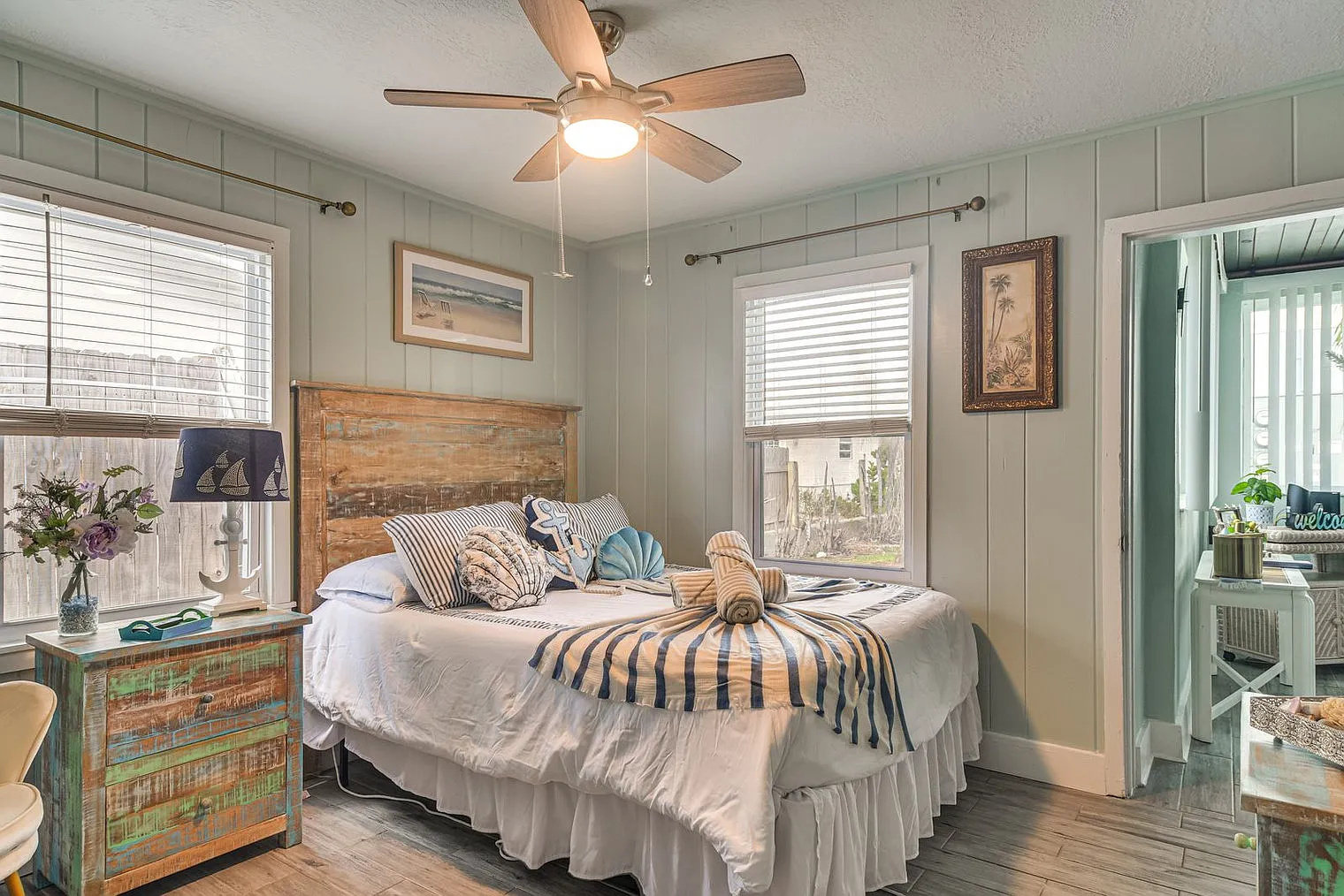 2 bed, 1.0 bath, 990 sqft, $4,870 — Photo 3