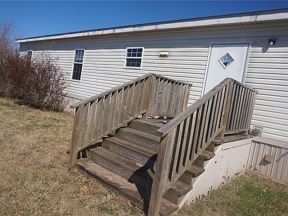 2nd image of 256 Zion St