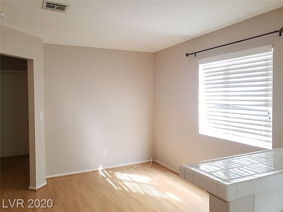 4th image of 8209 Boseck Dr