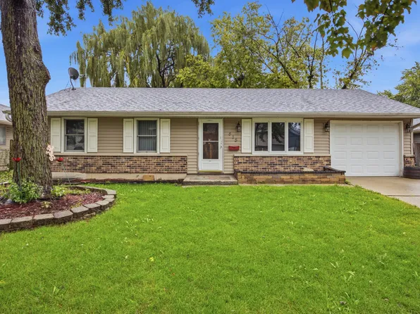 415 Krause Ave, Streamwood, IL 60107
