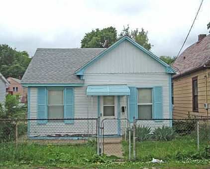 2nd image of 2609 W Lincoln Ave