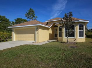216 Albatross Rd, Rotonda West, FL 33947