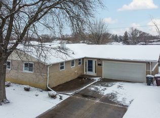 14763 Mission Ave, Oak Forest, IL