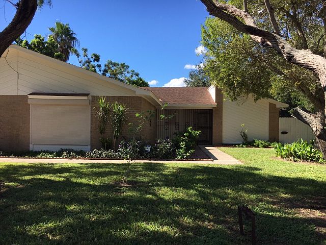2nd image of 334 Rancho Viejo Blvd