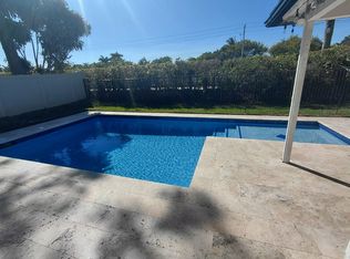 13065 Meadowbreeze Dr, Wellington, FL 33414