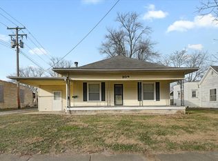 309 N High St, Paris, IL 61944