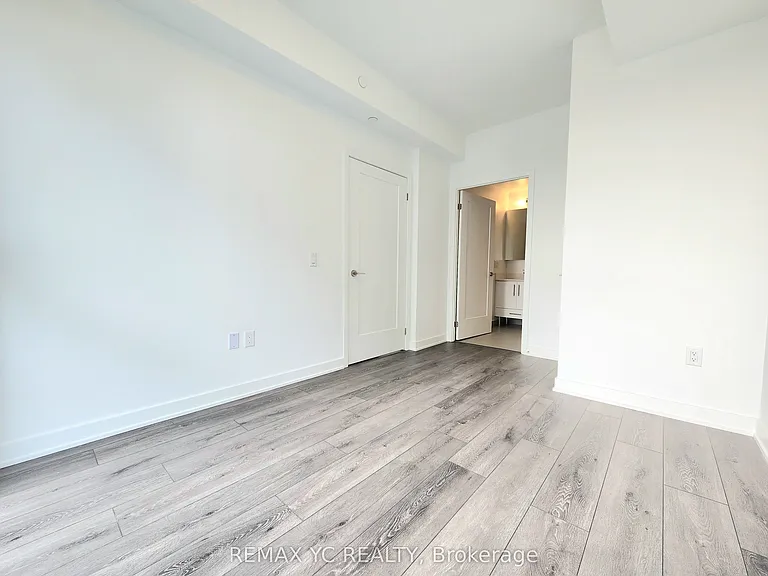95 Oneida Cres #1407 — Photo 8
