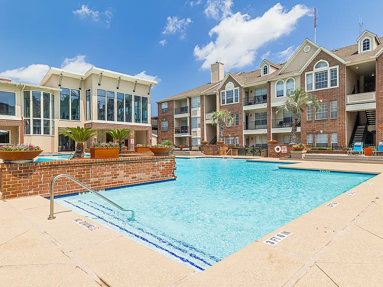 The Village at Bellaire Apartments — Photo 1