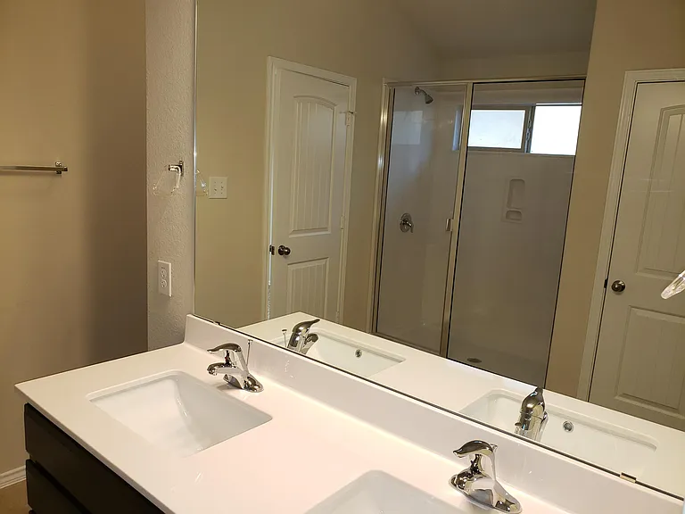 5550 Perdita Dr — Photo 5