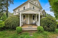 04-Side Yard