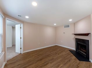 4356 Pembrook Village Dr #65, Alexandria, VA 22309