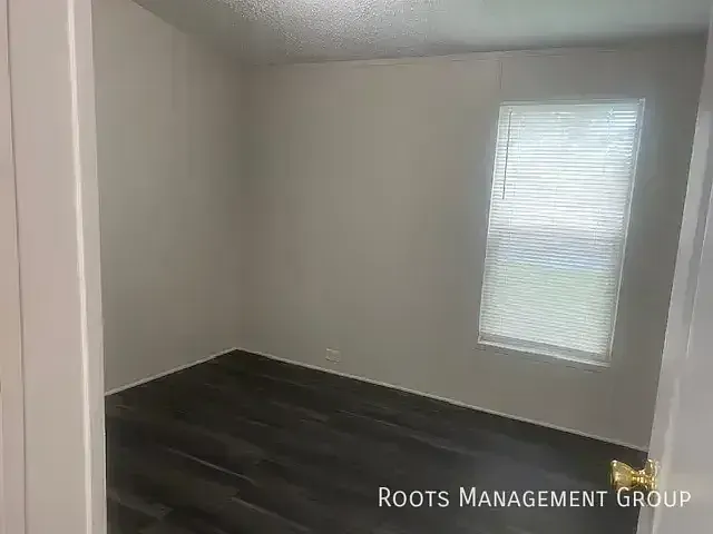 2710 Oakridge Dr #103 — Photo 11