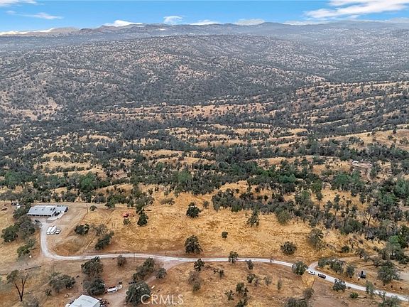 3rd image of Kit Fox Trail Rd