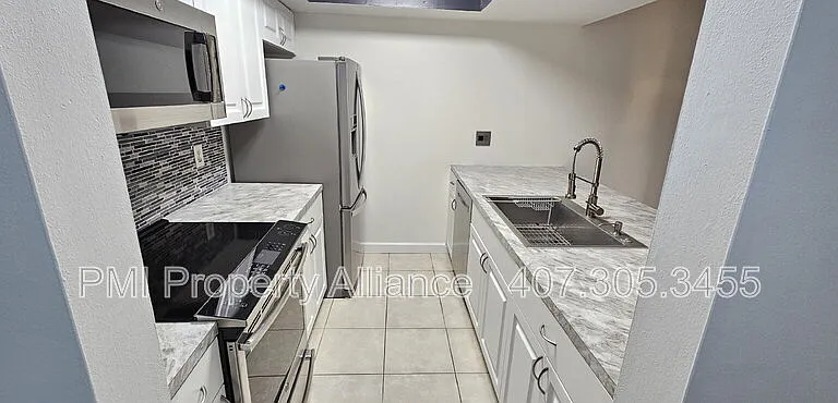 6051 Windhover Dr — Photo 4