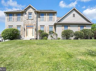 1245 Windsor Rd, Mechanicsburg, PA 17050