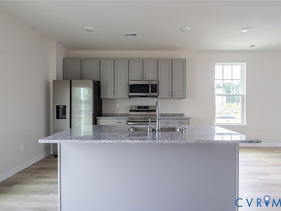 2nd image of 2118 Blossom Trail Ave #G-5