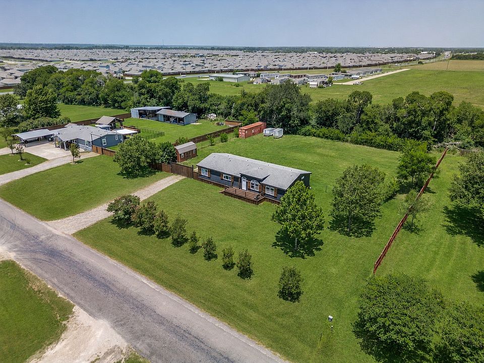 1st image of 5715 Shady Hill Cir