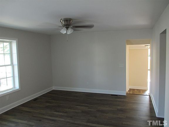 4th image of 915 Pine St