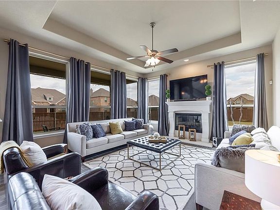 4th image of 4706 Gladiola Ct