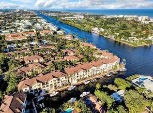 3020 Waterside Cir, Boynton Beach, FL 33435
