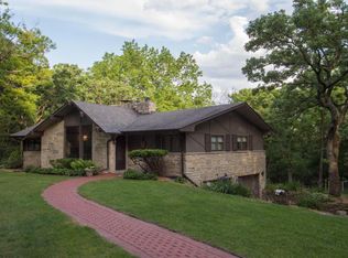N8W33843 Forest Ridge Rd, Delafield, WI 53018