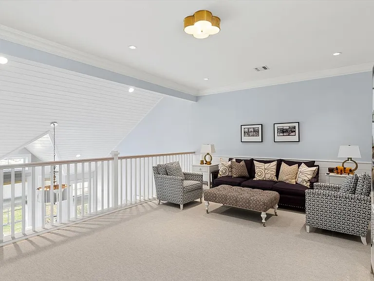 704 High Pond Ln — Photo 23