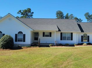 104 Susan Dr, Douglas, GA 31535