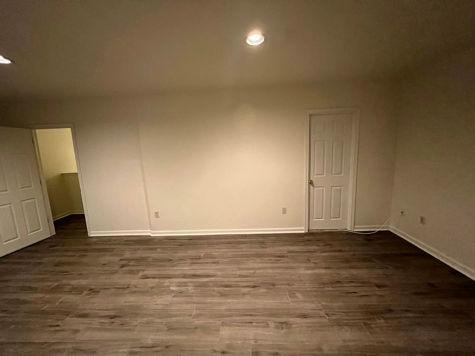5602 Drawbridge Court — Photo 3