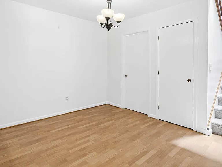 208 Finley Forest Dr — Photo 19