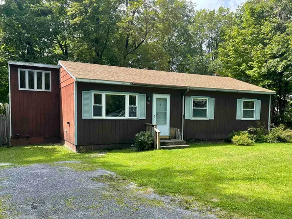 56 Gambrel Court, Middlebury, VT 05753