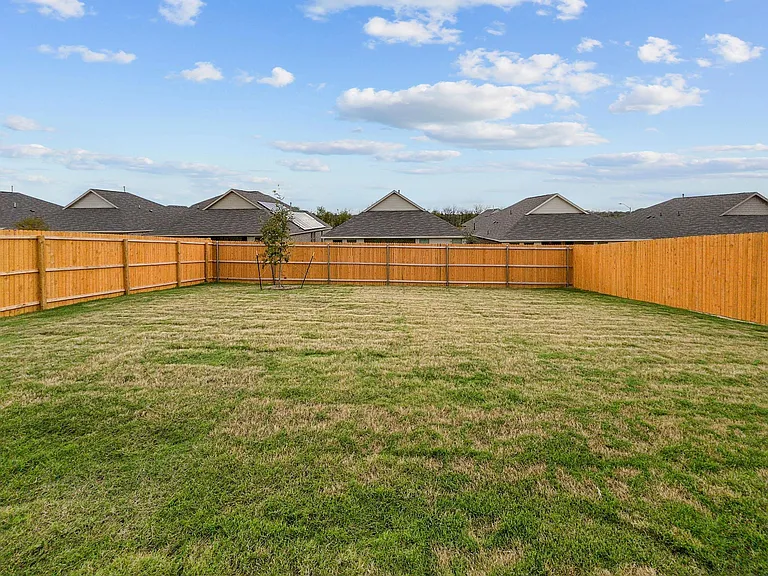 2521 Bunkerton Dr — Photo 32