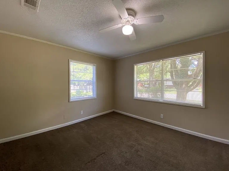 1937 Capri Rd — Photo 6