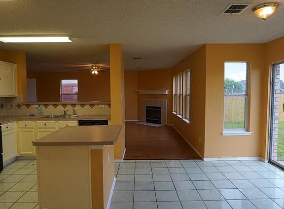 2nd image of 7000 Lake Whitney Dr