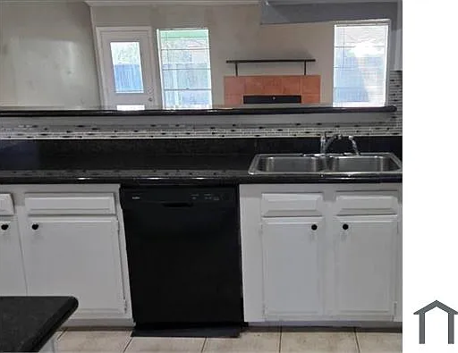 6125 Brookdale Dr — Photo 5