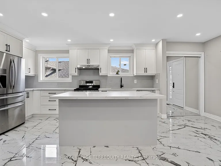 1173 Shadeland Dr — Photo 21