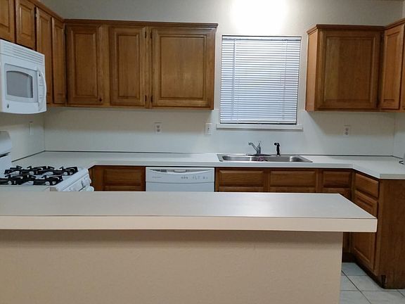 2nd image of 5452 Village Green Dr