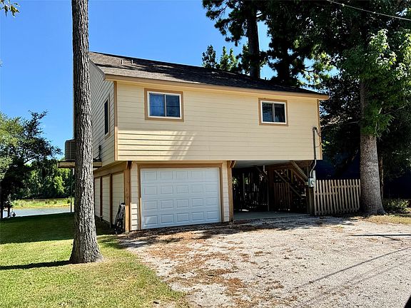 2nd image of 83 Lakeside