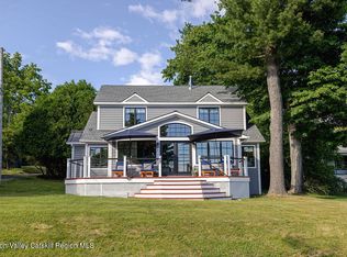 4 Bobolink Rd, Craryville, NY 12521