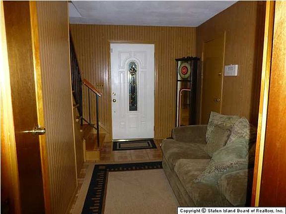 3rd image of 21 Ibsen Ave