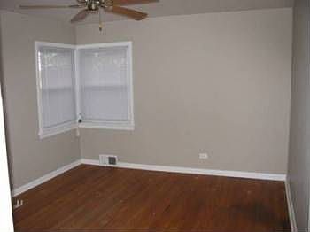 4th image of 6057 N Keeler Ave