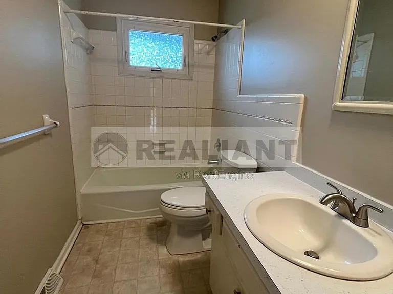 4013 Elora Ln — Photo 10