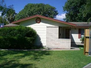126 Acacia Arch St, Portland, TX 78374