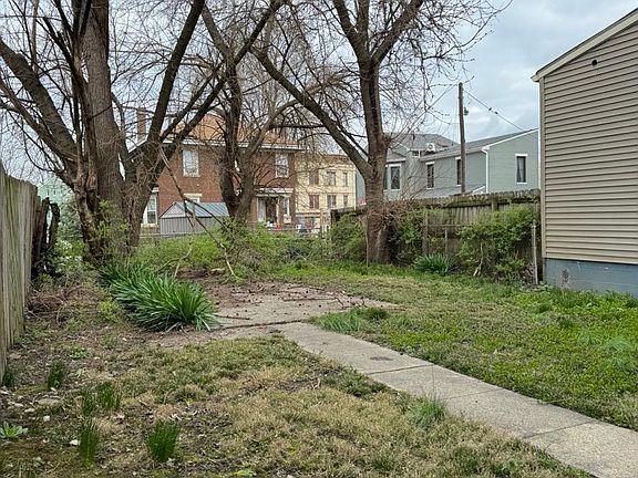 5th image of 3081 Henshaw Ave