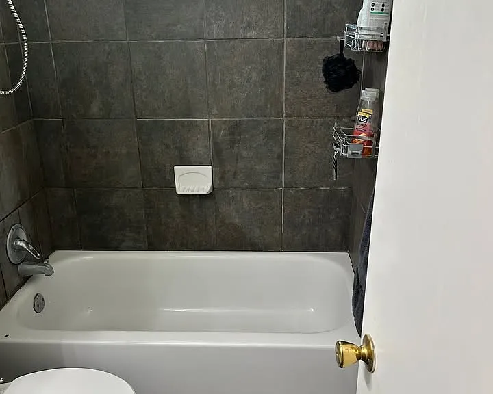 1019 Summit Ave #B — Photo 12