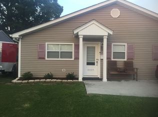 2225 Generes Dr, Harahan, LA 70123