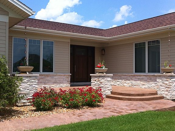2nd image of 4665 Grandfield Dr
