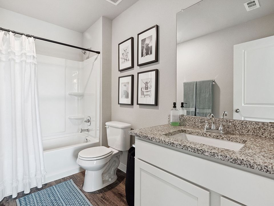 1st image of 520 Powell Dr #1302