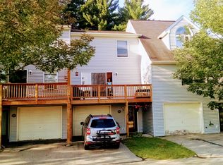 25 Fieldstone Est, Newmarket, NH 03857