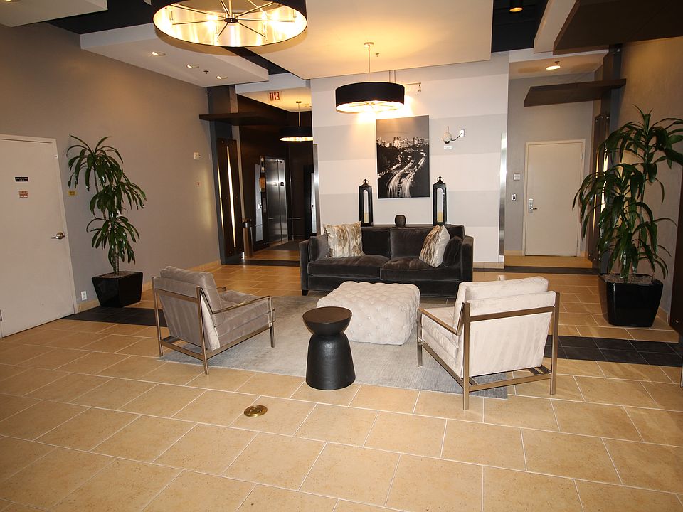 1st image of 206 Park Blvd Unit 614