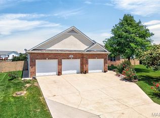 295 Eastlawn Ave, Saint Robert, MO 65584